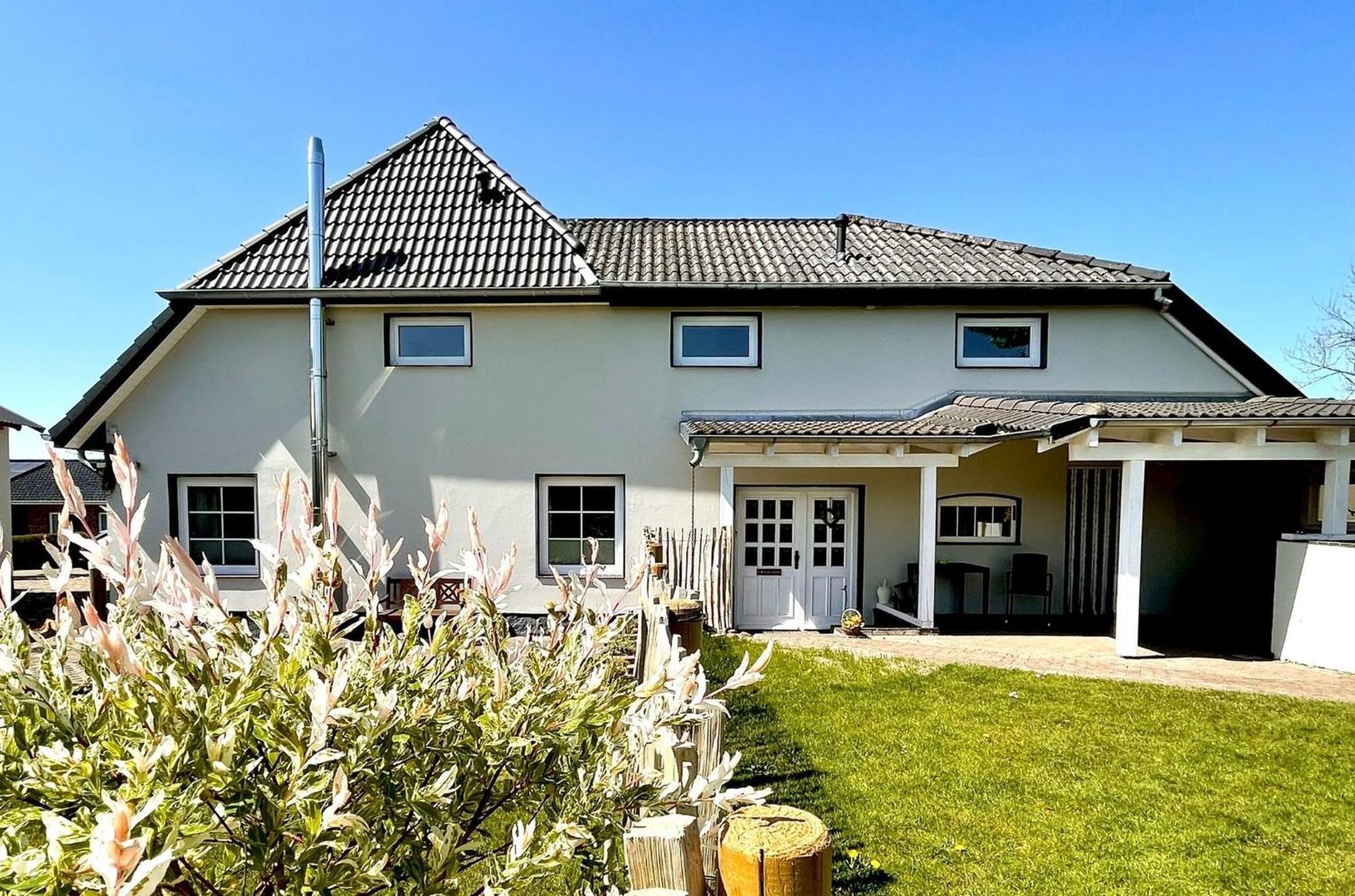Delia Holiday home Dannewerk